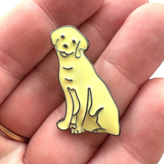 Pin — Labrador