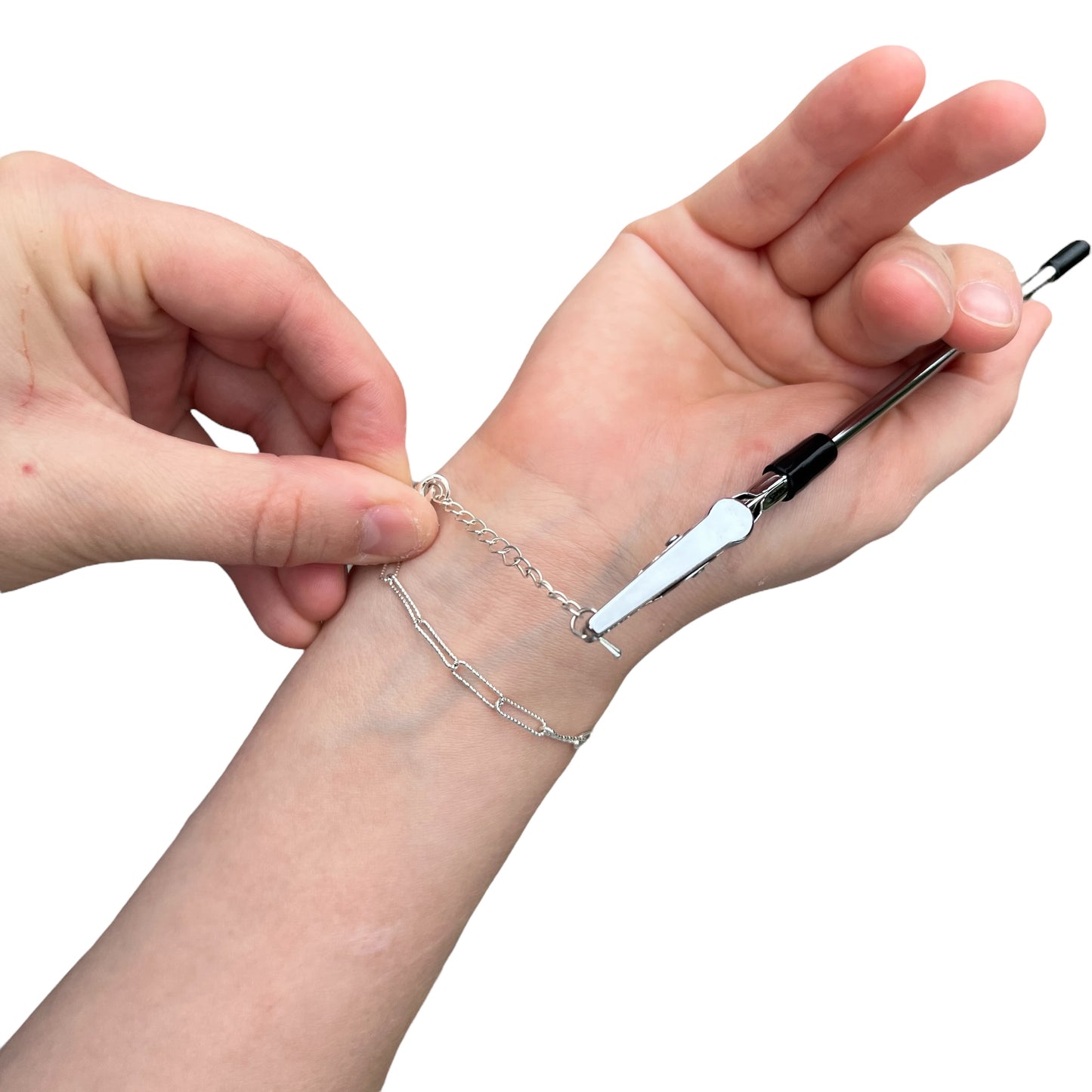 Bracelet + Jewellery Fastening Tool