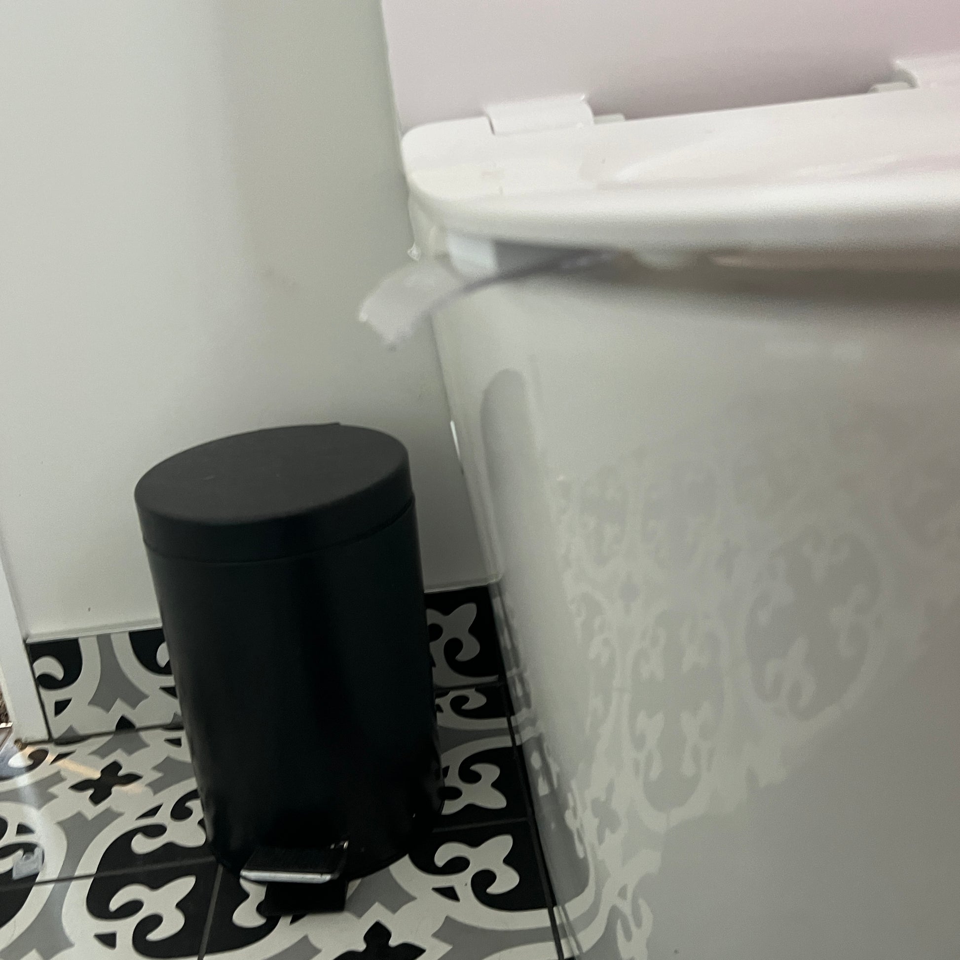 Toilet Seat Lifter Toilet & Bidet Accessories SPIRIT SPARKPLUGS