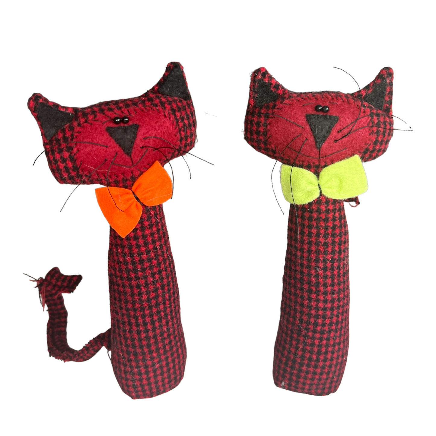 Standing Cats  Splash Quilting Red Tartan