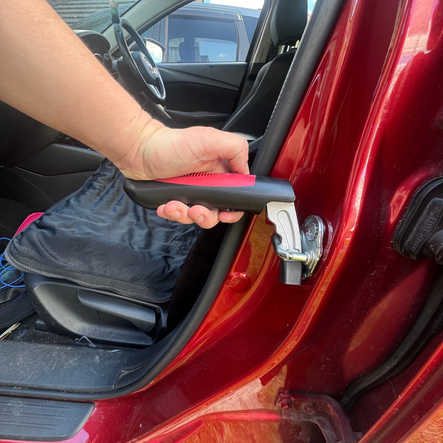 Car Assist Handle & Emergency Tool