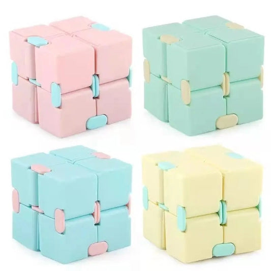 Infinity Cube — Plastic