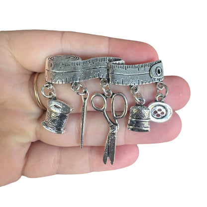 Pin  — Sewing Theme