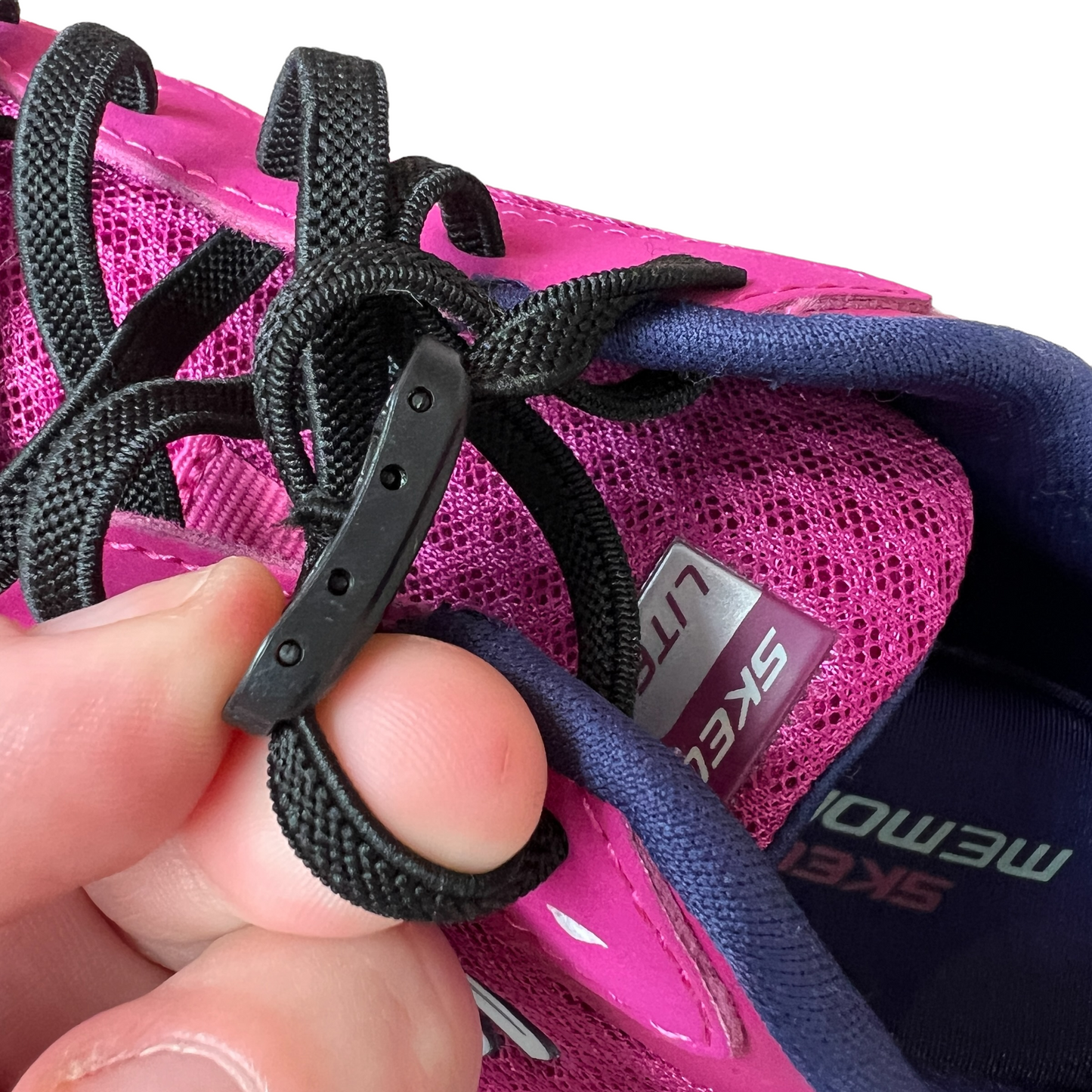 Adaptive ‘No Tie’ Elastic Shoelaces — with Buckle