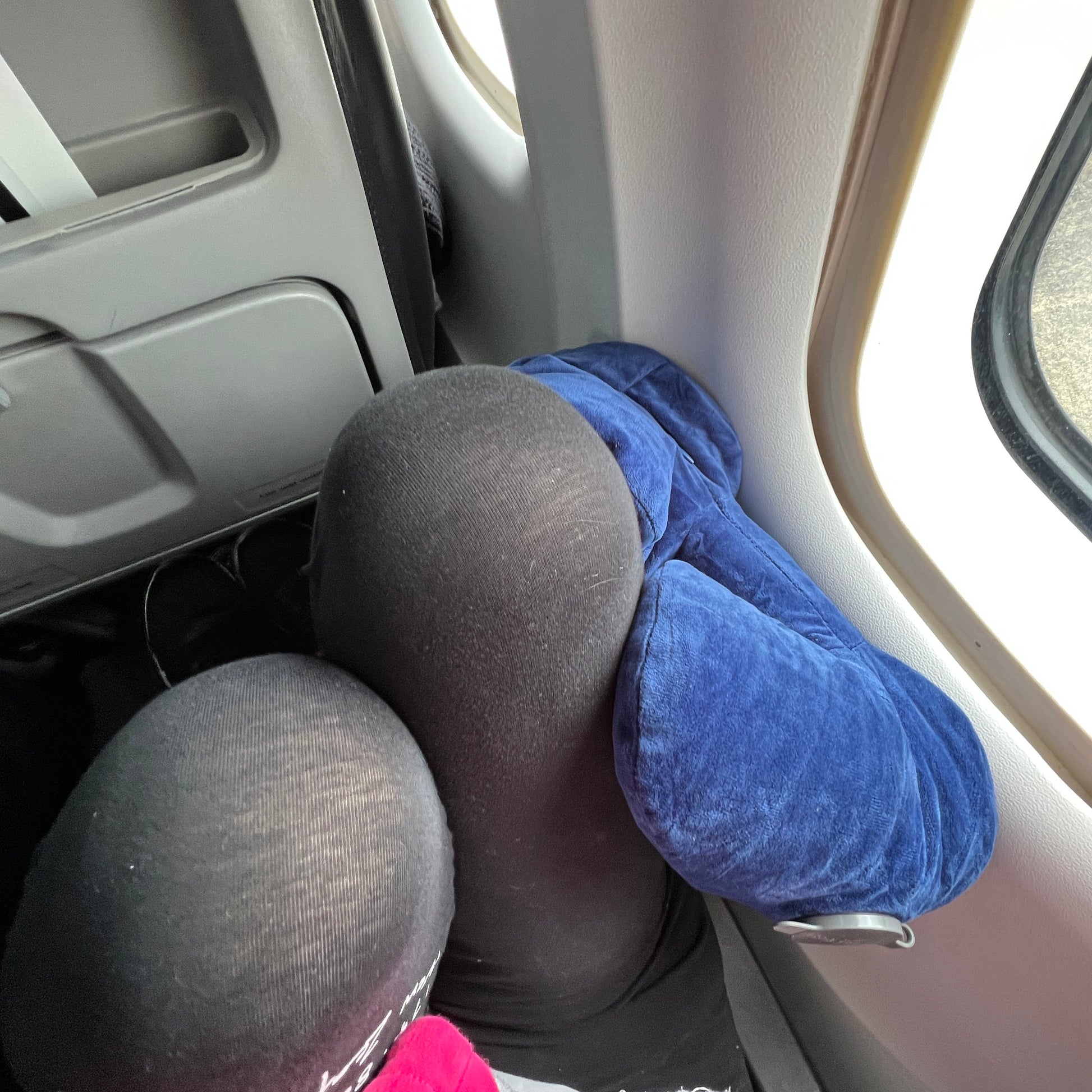 The Best Inflatable Travel Pillow Travel Pillows SPIRIT SPARKPLUGS   